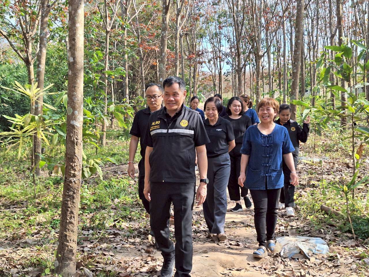 title - ผู้ตรวจราชการ ส.ป.ก. ประชุมตรวจราชการและติดตามความก้าวหน้าผลการดำเนินงานตามแผนการตรวจราชการของผู้ตรวจราชการสำนักงานการปฏิรูปที่ดินเพื่อเกษตรกรรม ประจำปีงบประมาณ พ.ศ. 2569 รอบที่ 1 เขตตรวจราชการที่ 11 จังหวัดมุกดาหาร